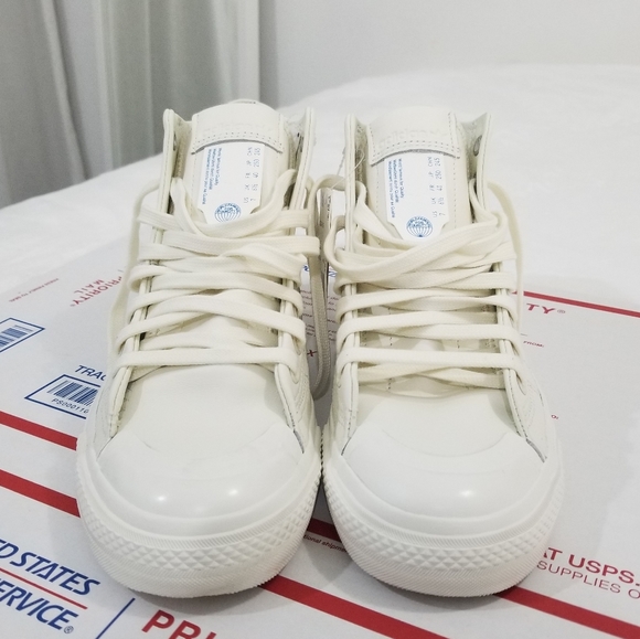adidas Other - NWT Adidas Nizza Hi RF Off White High Top Shoe